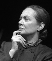 Giuliana Lojodice legge il racconto Sonja di Tatjana Tolstaja