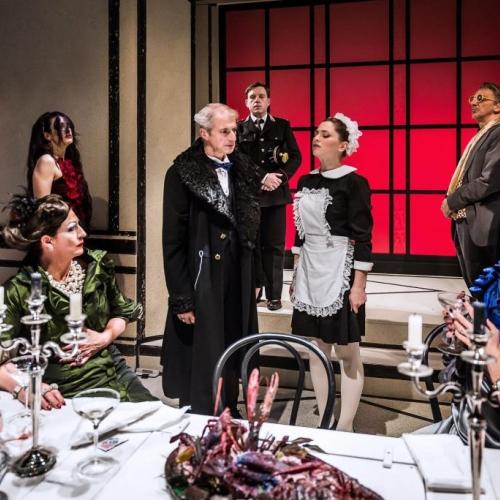 A Teatro Contatto 35 la cena (con la casta) è servita!