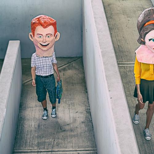 A Dialoghi-Residenze delle arti performative a Villa Manin il gruppo artistico Traparentesi con Martina Tavano e Erica Mattioni crea Testoni