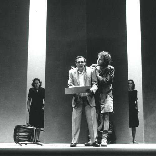 Quattro bombe in tasca