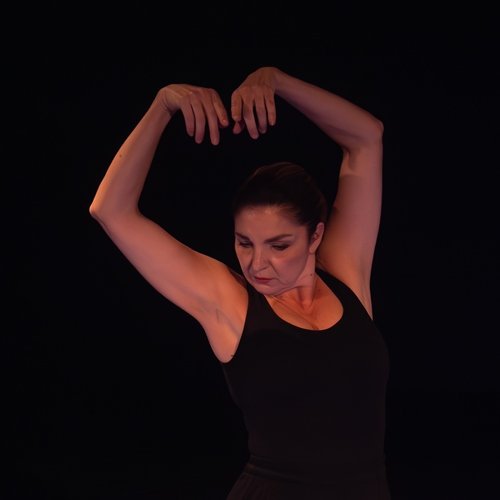 Chiara Frigo/Giorgia Celli / Bailaora _ In a Room